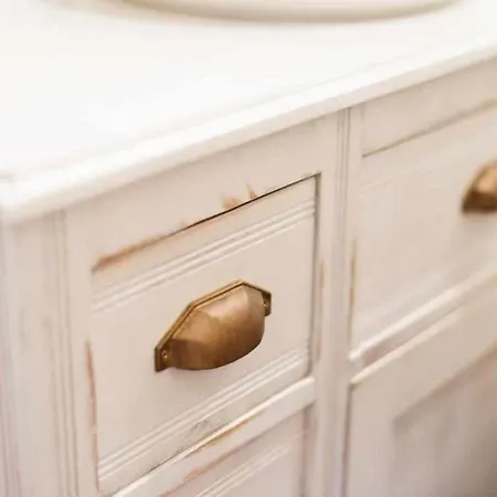 Boutique Calma Laura By Kubik Caces